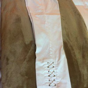 Attyre White Stretch Petite Pants